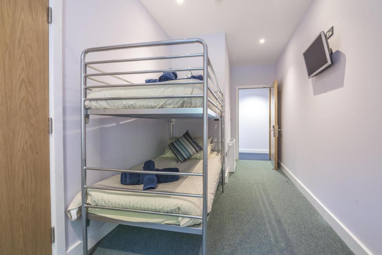 No 3 Ocean Cabins Bunk Bed - Saundersfoot Harbour Extérieur photo